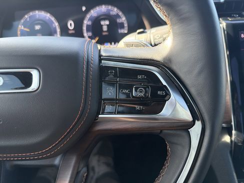 Used 2025 Jeep Grand Cherokee L Summit w/ Obsidian Package image 29