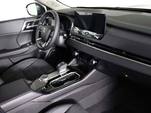 New 2026 Mitsubishi Outlander SE FWD image 27