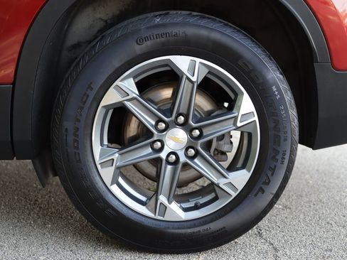 Used 2024 Chevrolet Blazer LT w/ Convenience Package FWD image 36