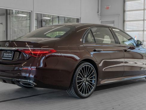 Used 2023 Mercedes-Benz S 500 4MATIC w/ AMG Line image 29