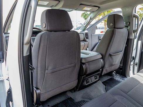 Used 2025 Chevrolet Silverado 2500 Custom w/ Custom Value Package image 32