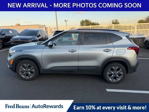 Used 2024 Kia Seltos S AWD/4WD image 4