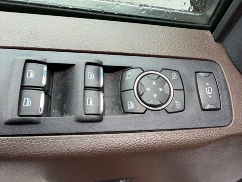 Used 2022 Ford F250 King Ranch w/ King Ranch Ultimate Package AWD/4WD image 20