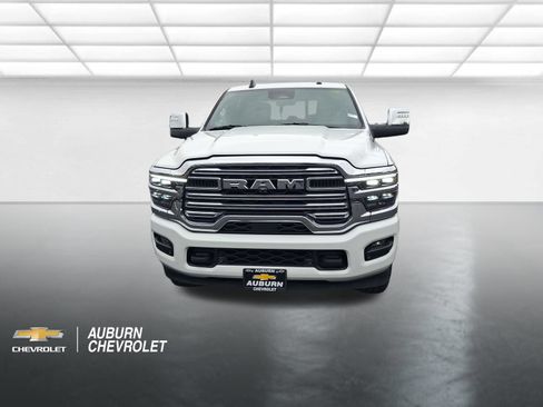 Used 2026 RAM 2500 Laramie AWD/4WD image 8