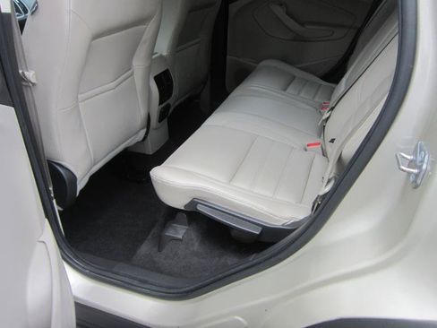 Used 2017 Ford Escape Titanium AWD/4WD image 14