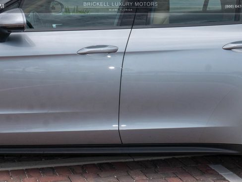 Used 2019 Porsche Panamera RWD image 46
