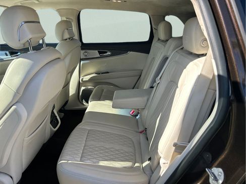 Used 2019 Lincoln Nautilus Black Label AWD/4WD image 10