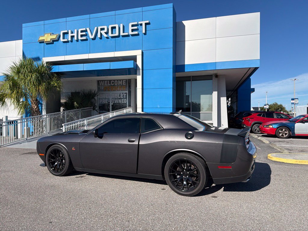 Used 2020 Dodge Challenger R/T Scat Pack RWD image 6