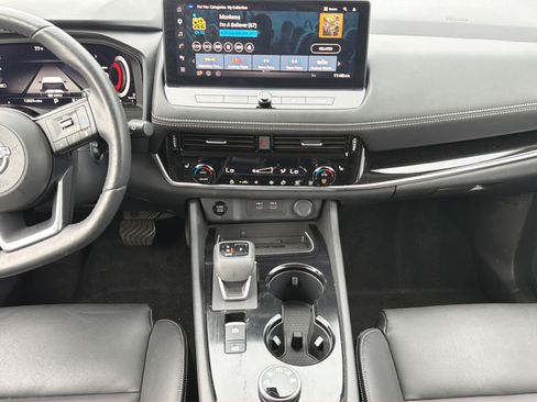 Certified 2024 Nissan Rogue SL AWD/4WD image 8