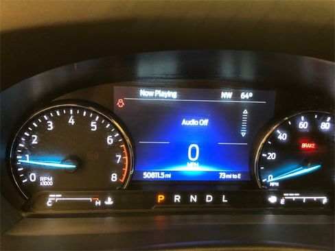 Used 2022 Ford Explorer XLT w/ Equipment Group 202A image 19