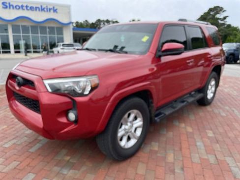 Used 2019 Toyota 4Runner SR5 RWD image 1