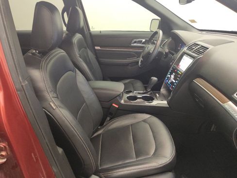 Used 2019 Ford Explorer Limited FWD image 21