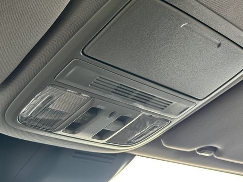 Used 2019 Honda CR-V EX image 23