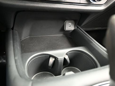 Used 2025 Honda HR-V LX image 24