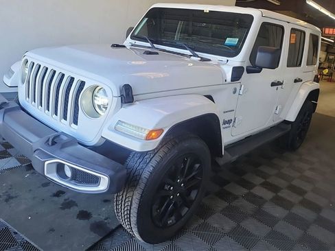 Used 2021 Jeep Wrangler Unlimited Sahara w/ Cold Weather Group AWD/4WD image 1