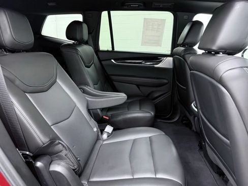 Used 2023 Cadillac XT6 Premium Luxury AWD/4WD image 18