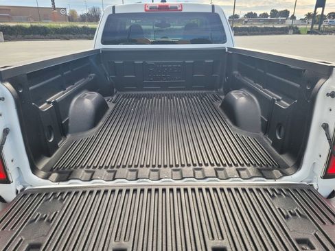 Used 2018 Chevrolet Colorado W/T w/ WT Convenience Package image 10