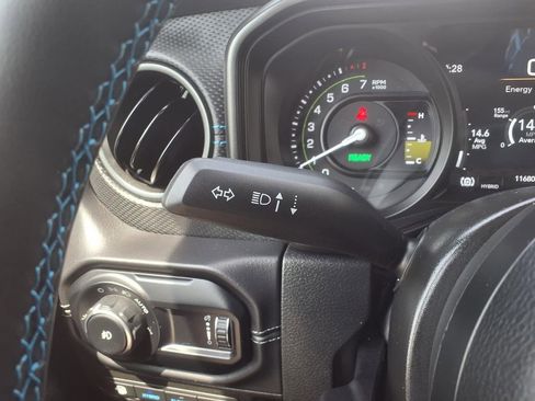 Used 2025 Jeep Wrangler Unlimited Rubicon 4xe w/ Safety Group AWD/4WD image 24