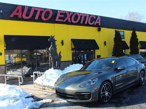 Used 2022 Porsche Panamera 4 AWD/4WD image 1