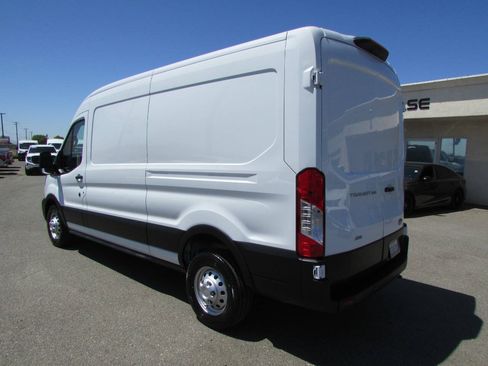 Used 2023 Ford Transit 250 Medium Roof AWD w/ Load Area Protection Package image 8