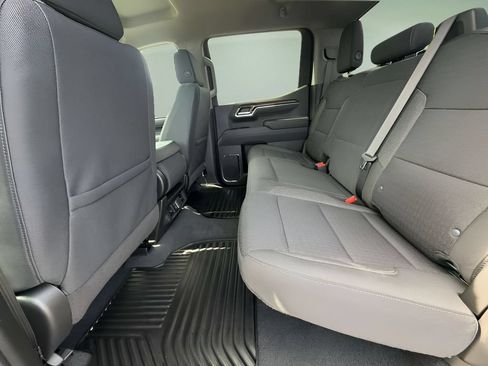 Used 2025 Chevrolet Silverado 1500 LT AWD/4WD image 13
