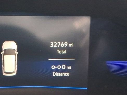 Certified 2023 Volkswagen Taos SE w/ Panoramic Sunroof Package image 25