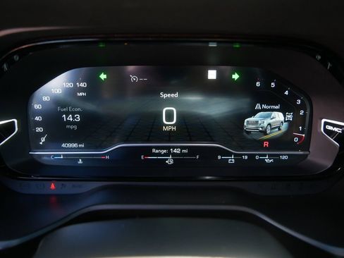 Certified 2023 GMC Yukon Denali Ultimate AWD/4WD image 33