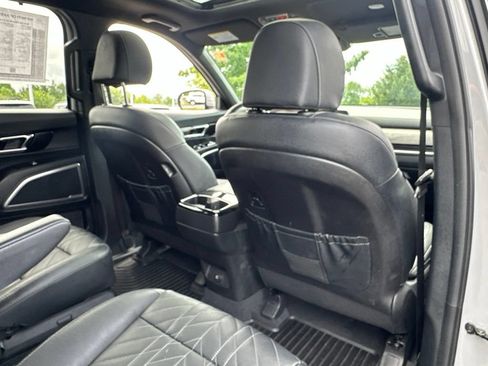 Used 2024 Kia Telluride EX X-Line AWD/4WD image 32