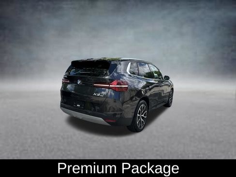 Used 2025 BMW X3 xDrive30i AWD/4WD image 6