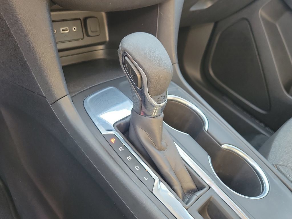 Used 2024 Chevrolet Equinox LT FWD image 33