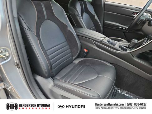 Used 2020 Toyota Avalon XSE w/ Carpet Mat Package FWD image 21