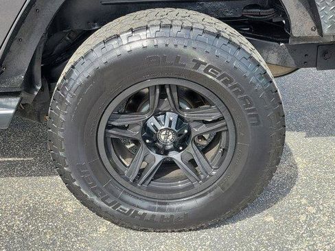 Used 2016 Jeep Wrangler Unlimited Sport w/ Quick Order Package 24S AWD/4WD image 7