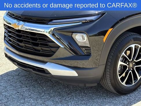 Certified 2024 Chevrolet TrailBlazer LT w/ LT Cold Weather Package FWD image 10