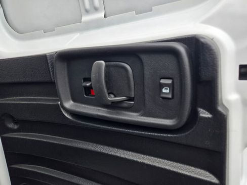 New 2026 Chevrolet Express 2500 w/ Driver Convenience Package image 13