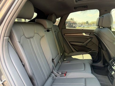 Used 2023 Audi Q5 2.0T Prestige w/ Prestige Package image 27