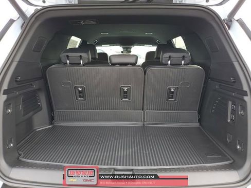 New 2026 Chevrolet Traverse High Country w/ LPO, Floor Liner Package image 8