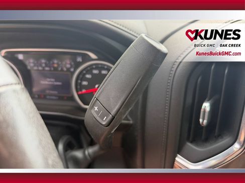 Used 2019 Chevrolet Silverado 1500 High Country w/ Technology Package AWD/4WD image 28