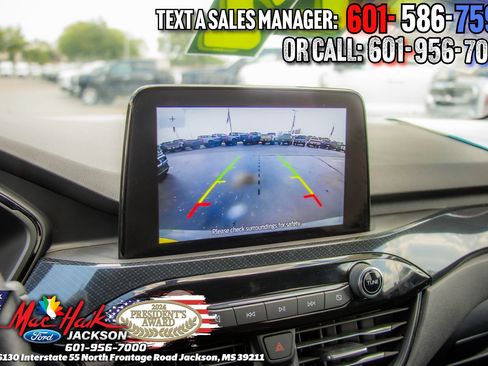 Certified 2024 Ford Escape ST-Line w/ Cold Weather Package FWD image 15