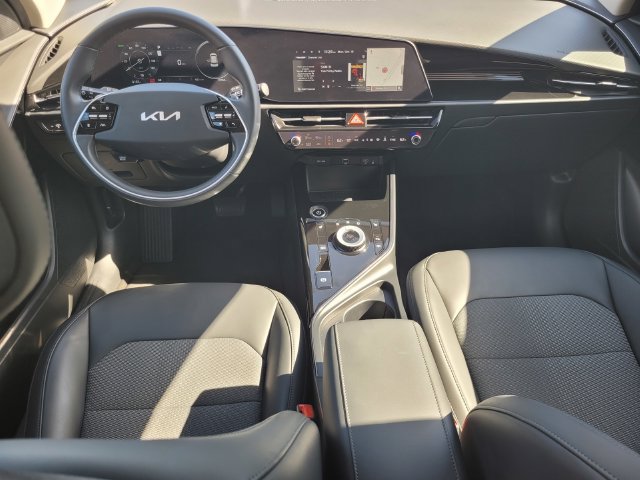 Used 2024 Kia Niro Wind FWD image 14