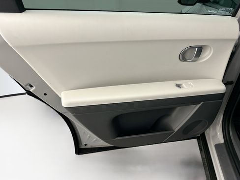Used 2024 Hyundai Ioniq 5 SEL image 27