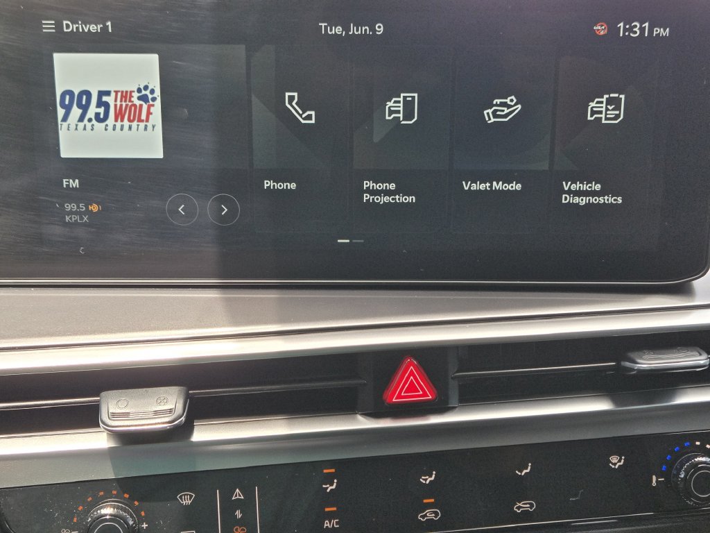 New 2026 Kia Sorento LX FWD image 12
