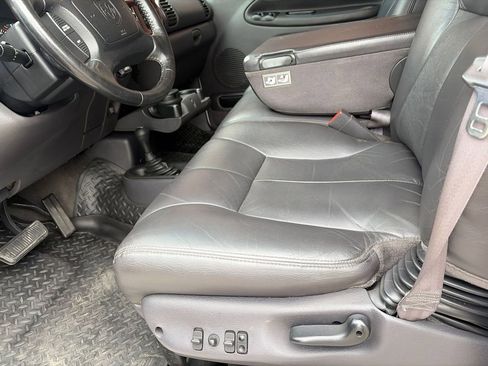 Used 2001 Dodge Ram 2500 Truck 4x4 Quad Cab image 17
