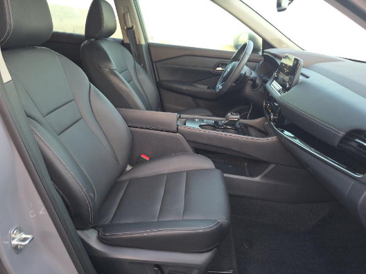 Used 2023 Nissan Rogue SL w/ SL Premium Package FWD image 19