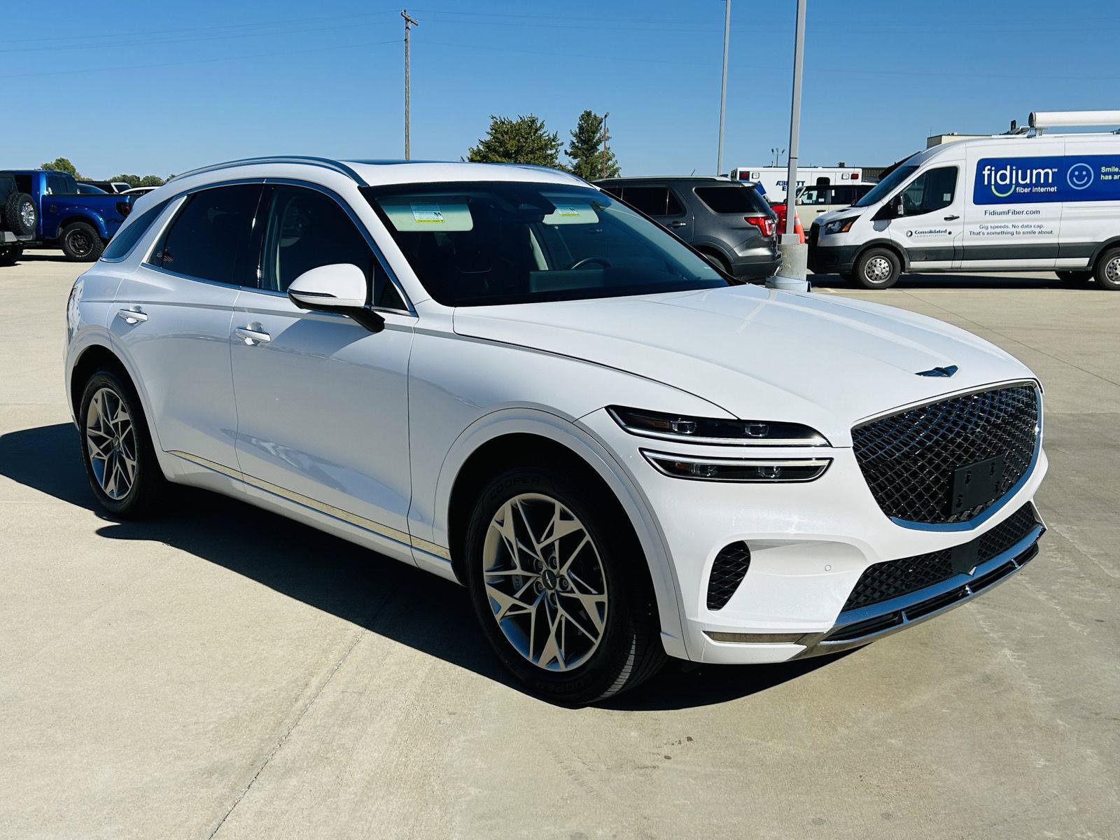 Used 2024 Genesis GV70 2.5T w/ Advanced Package AWD/4WD image 2