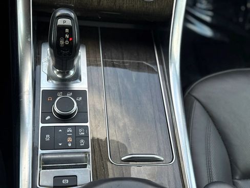 Used 2017 Land Rover Range Rover Sport HSE AWD/4WD image 18