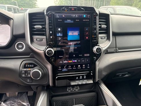 New 2026 RAM 1500 Big Horn AWD/4WD image 12