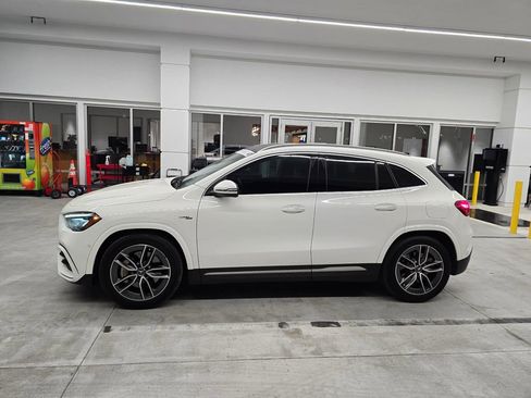 Used 2025 Mercedes-Benz GLA 35 AMG 4MATIC image 3