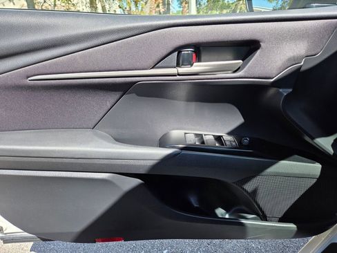 Used 2025 Toyota Camry LE image 23