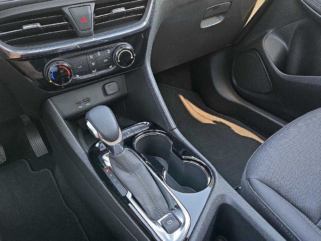 Used 2024 Buick Encore GX Sport Touring w/ Comfort Package FWD image 25