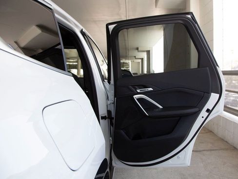 Certified 2025 BMW X1 xDrive28i w/ Convenience Package image 24